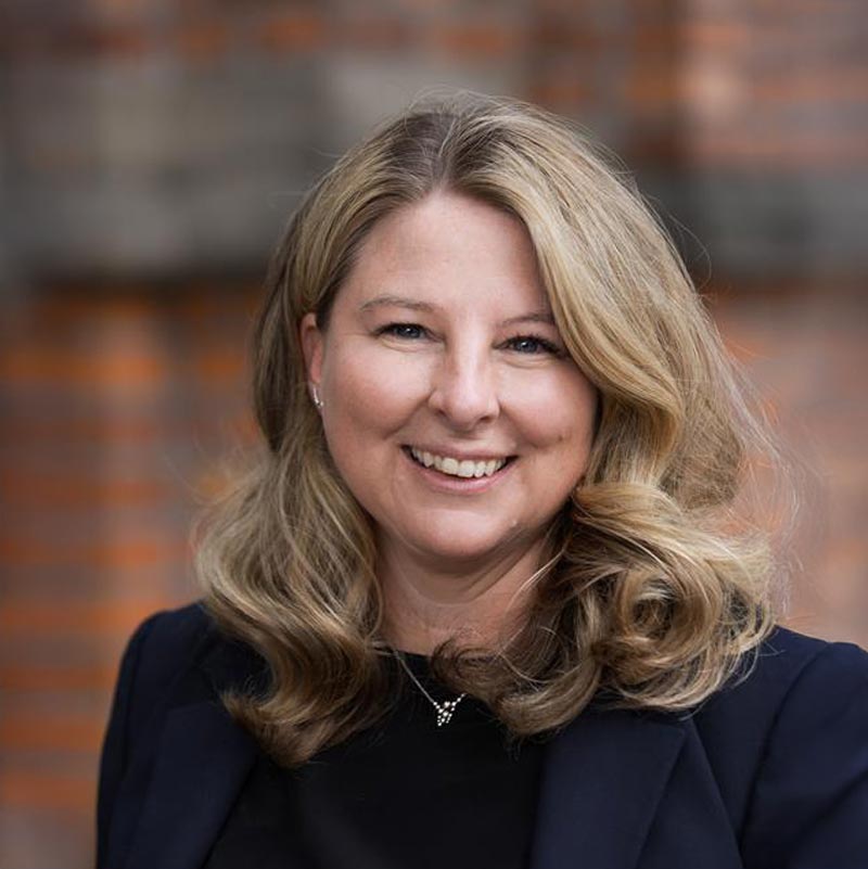 Porträttbild av Heidi Wik